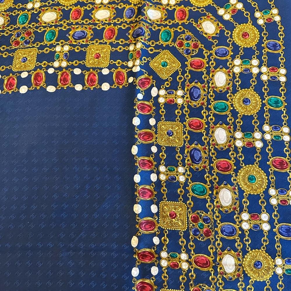 CHANEL Silk Chain Color Stone Scarf Navy Blue CC Coco Mark Logos COA w/ Box - Picture 10 of 14
